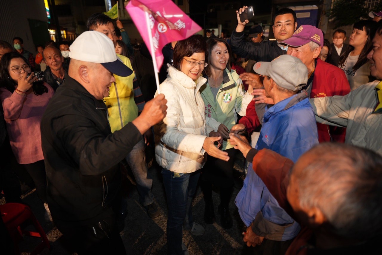 ▲彰化第四選區的民進黨籍立委陳素月感謝民眾給我們團隊這個機會為大家服務的機會，未來會更加努力更加打拼。（陳素月競總提供）