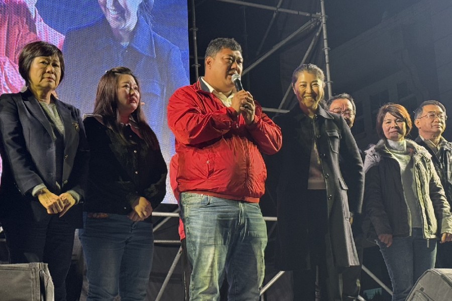 【區委失利4-1】補選立委全落馬 學者:民進黨無法動員全黨幫一人 230 【區委失利4-1】補選立委全落馬 學者:民進黨無法動員全黨幫一人 229