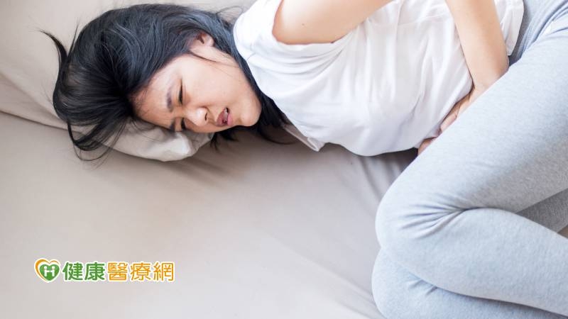 婚後腹隆起、嚴重經痛! 非懷胎而是巨大「子宮肌瘤」作祟