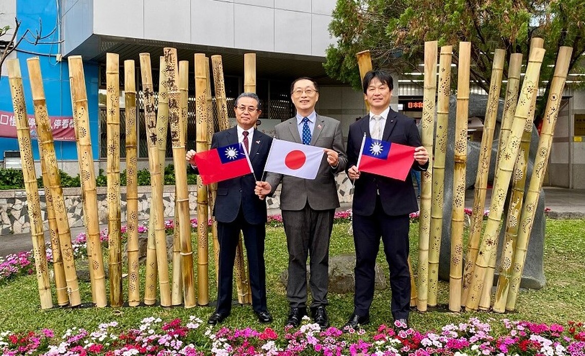 日本和歌山市贈板橋竹燈 深化台日友誼