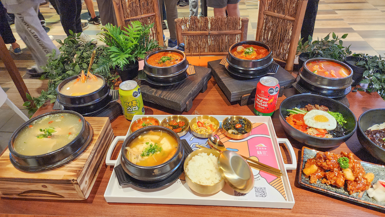 ▲「FOND訪 韓國傳統豆腐鍋」，深受老饕喜愛。（圖/記者黃淑貞攝）