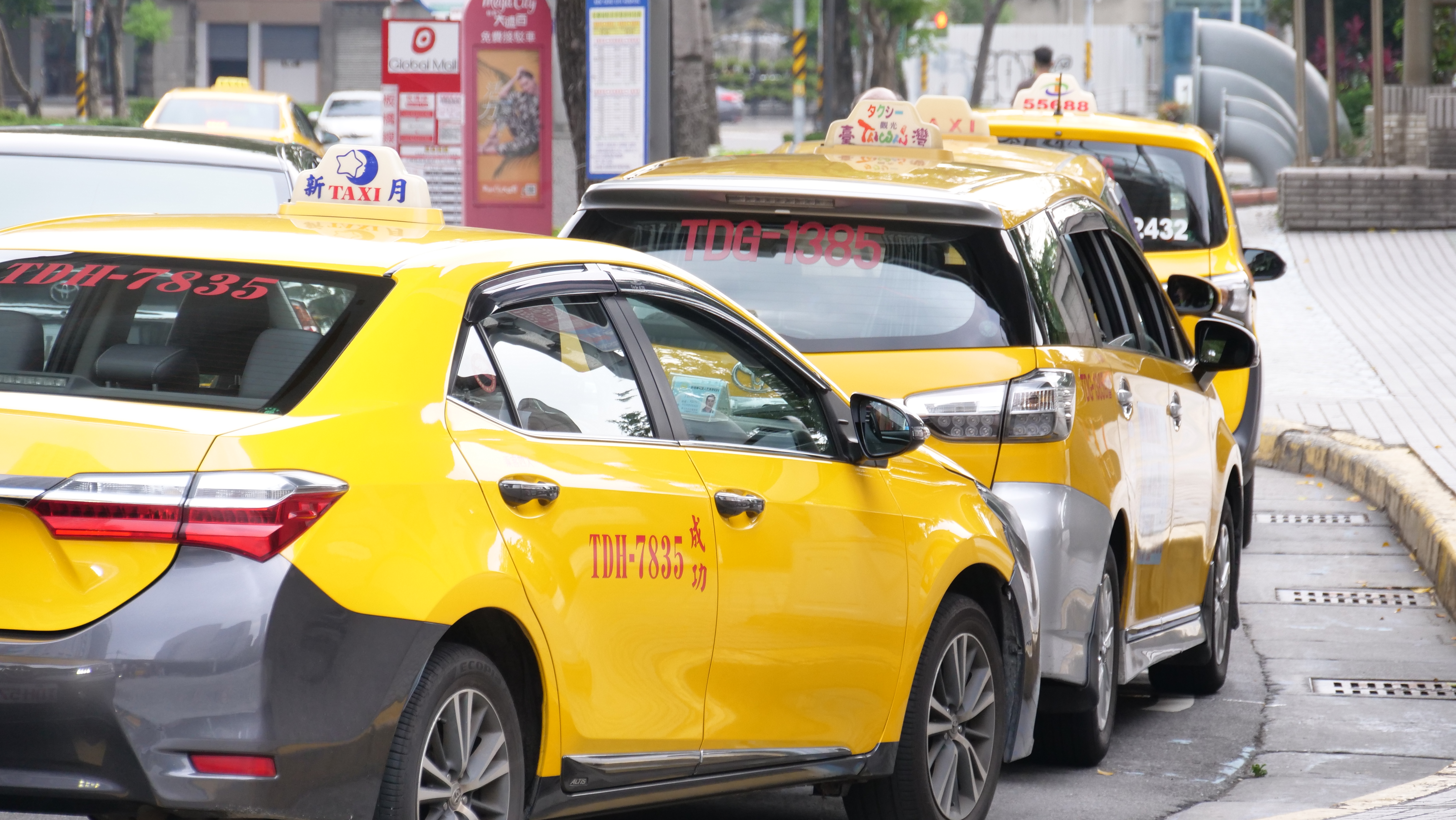 北市計程車2/5~2/14春節加成 乘客應留意新式計費表