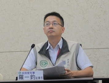 新冠單週死亡55例創新高 17日起高雄機場、金門小三通免費發放快篩