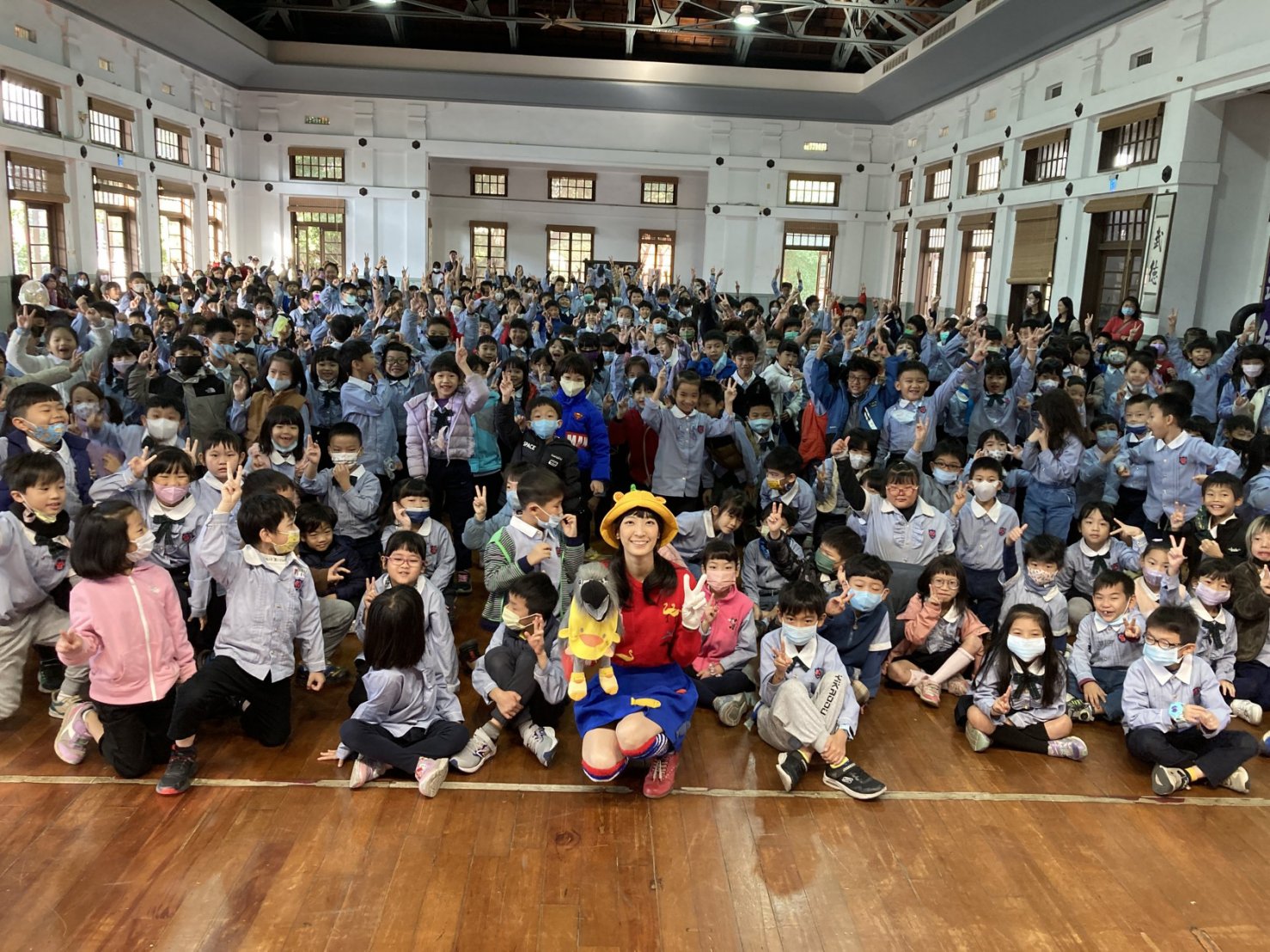 臺南市網癮防制多元宣導有創意 線上教材、街頭藝人快閃、學生拍攝微影片 提醒學生善用3C勿沉迷