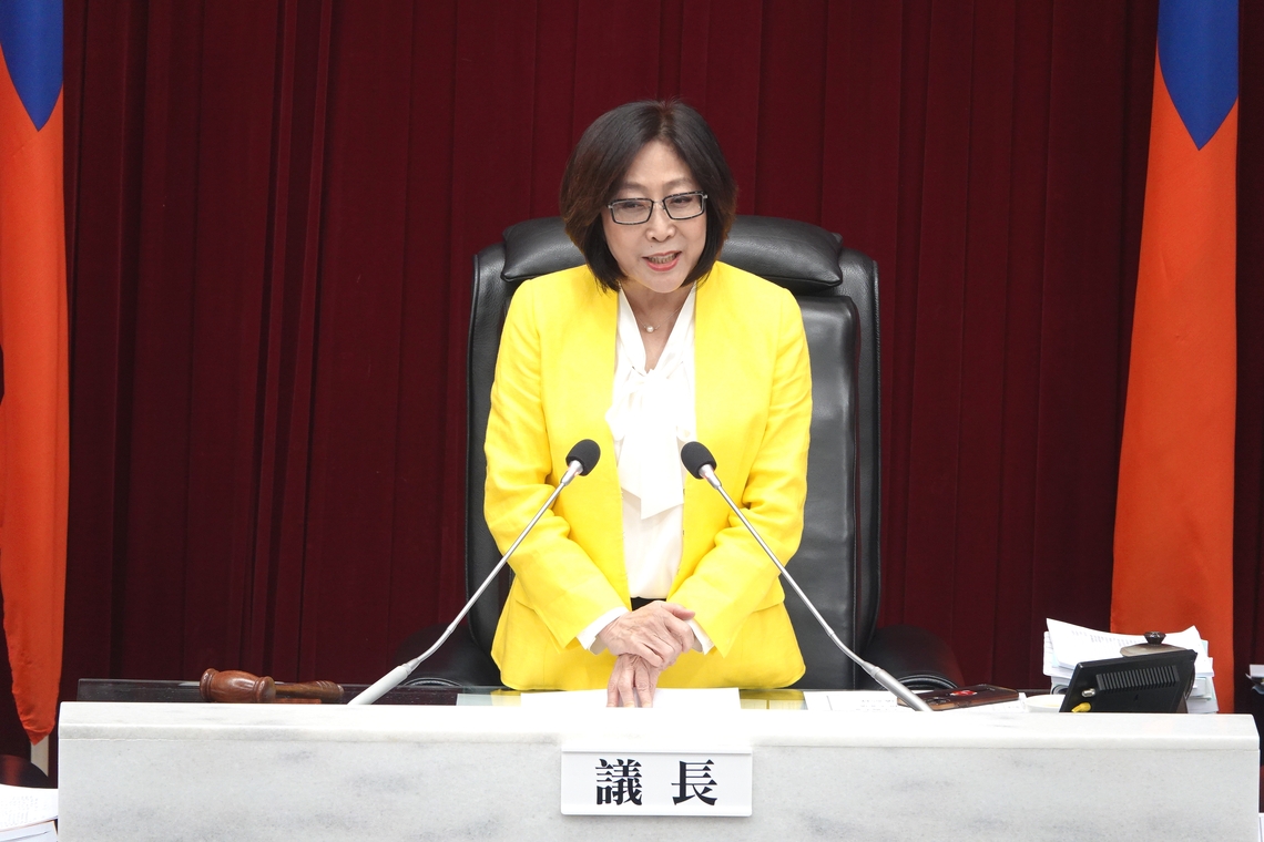 漾新聞|30多位議員放棄自由參加各委員會創自治史上首例 議會依規定由議長抽籤決定