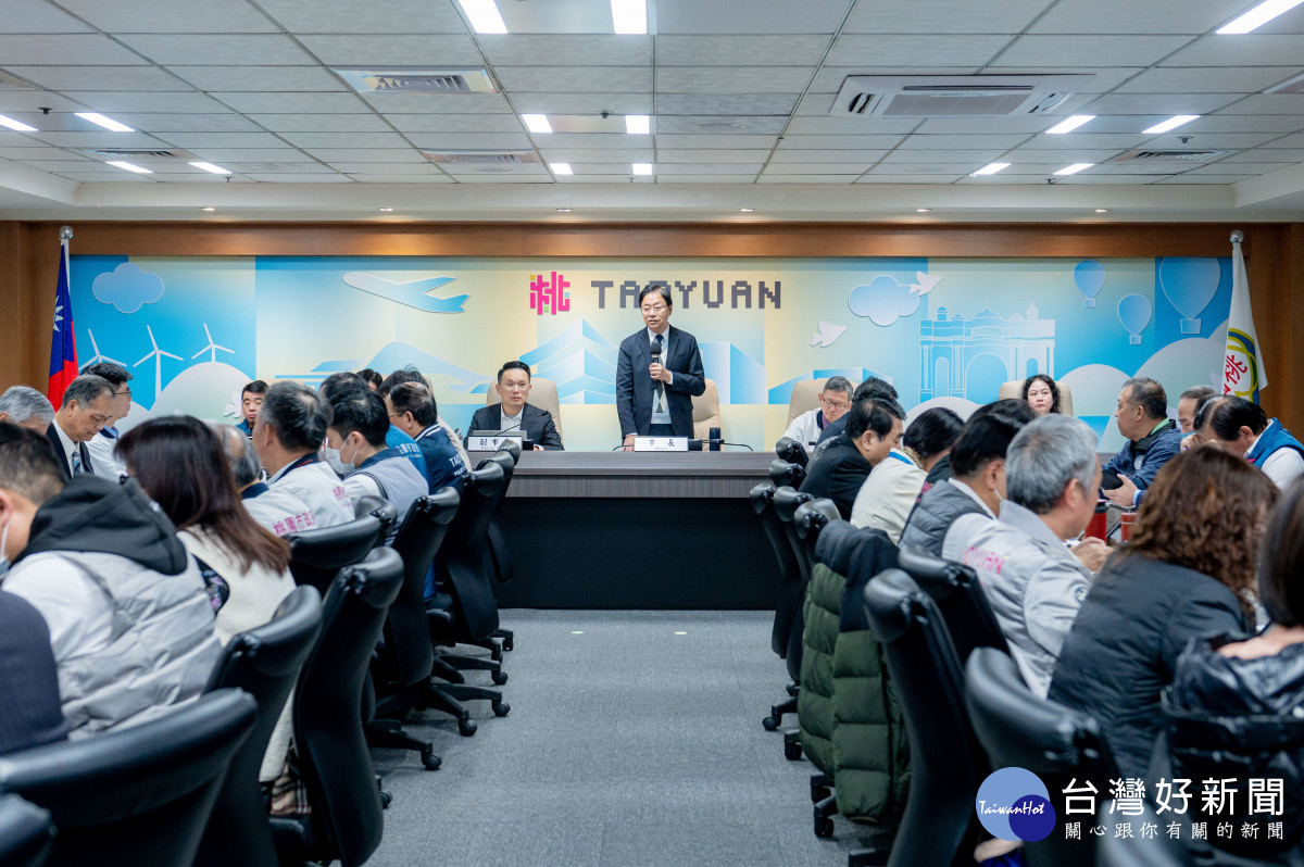 張市長在會議中期許各局處與立委能有很好的配合,攜手合作向中央爭取資源,使桃園各項建設都能更順利推動。