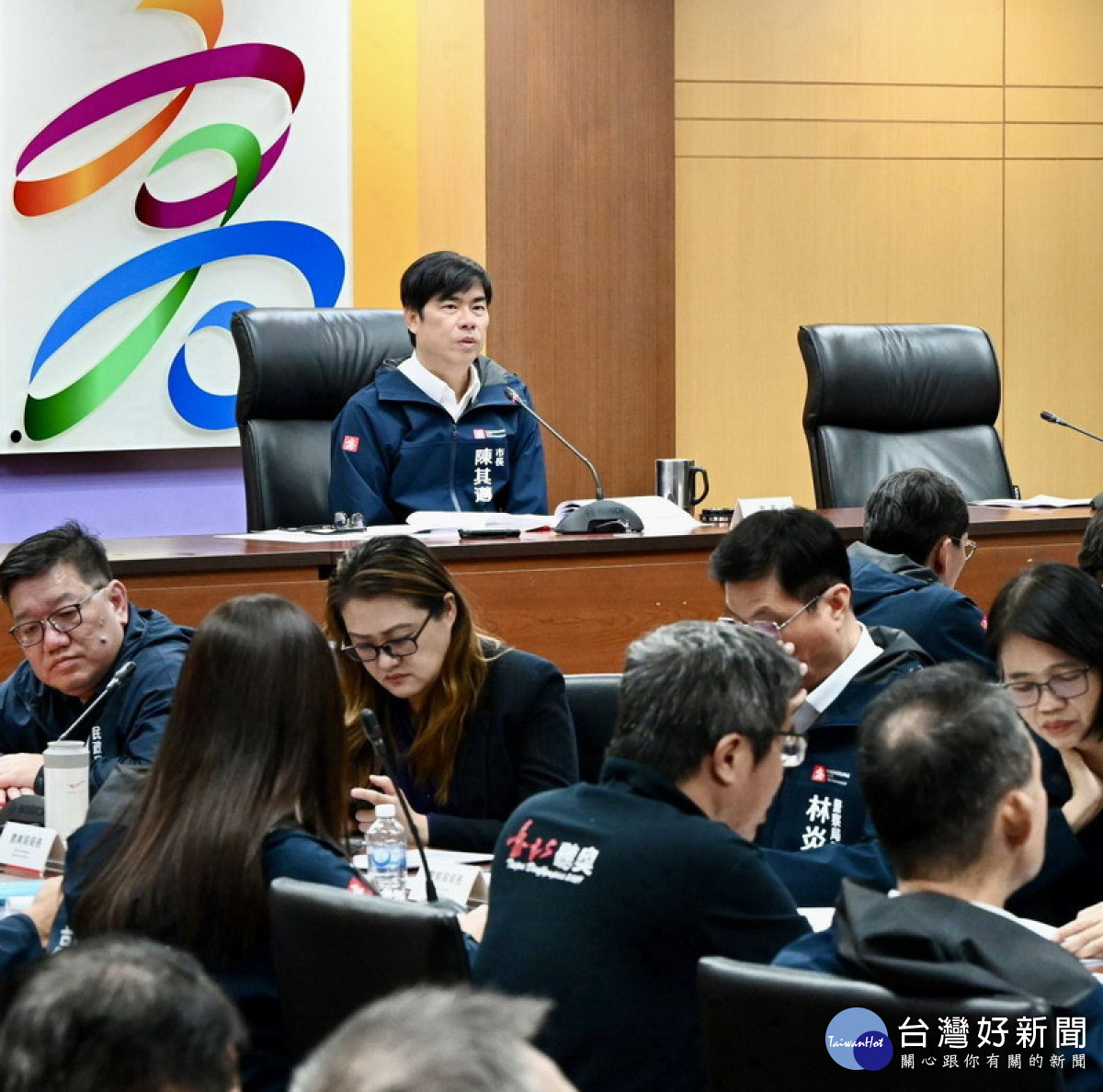 ▲陳其邁表示減碳為高市府最重要工作之一，因此責請各局處持續就自身業務進行檢視推動淨零示範計畫。