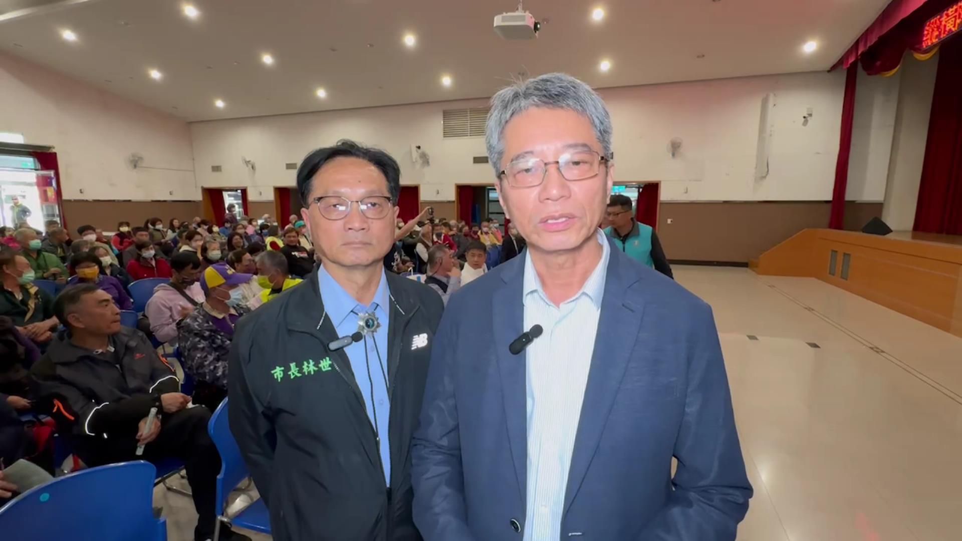 ▲彰化市公所舉辦《縱橫阡陌-彰化與臺灣農業發展》專題演講，特邀書籍作者楊明憲教授分享彰化縣農業發展歷程，為農業發展注入新的動力。（記者張溎壕攝）