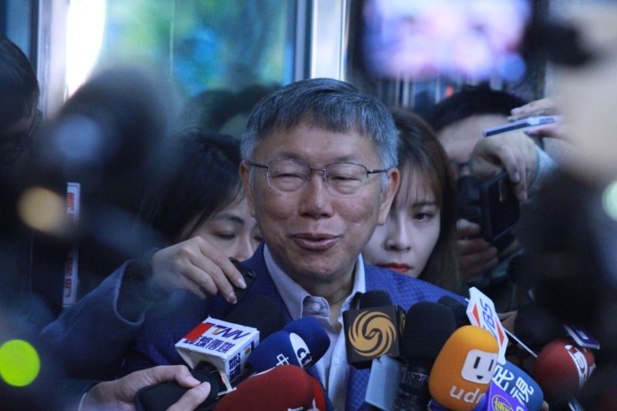 【有影】陳佩琪爆柯選後拒接侯友宜電話 柯文哲：手機是助理在拿 205