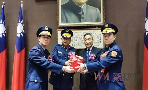中市警局分局長、大隊長聯合交接典禮  副市長黃國榮監交