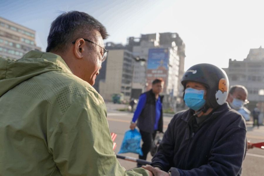 要求行政院核定中捷藍線 蔡其昌籲台中補正相關規劃 190 照片來源:蔡其昌