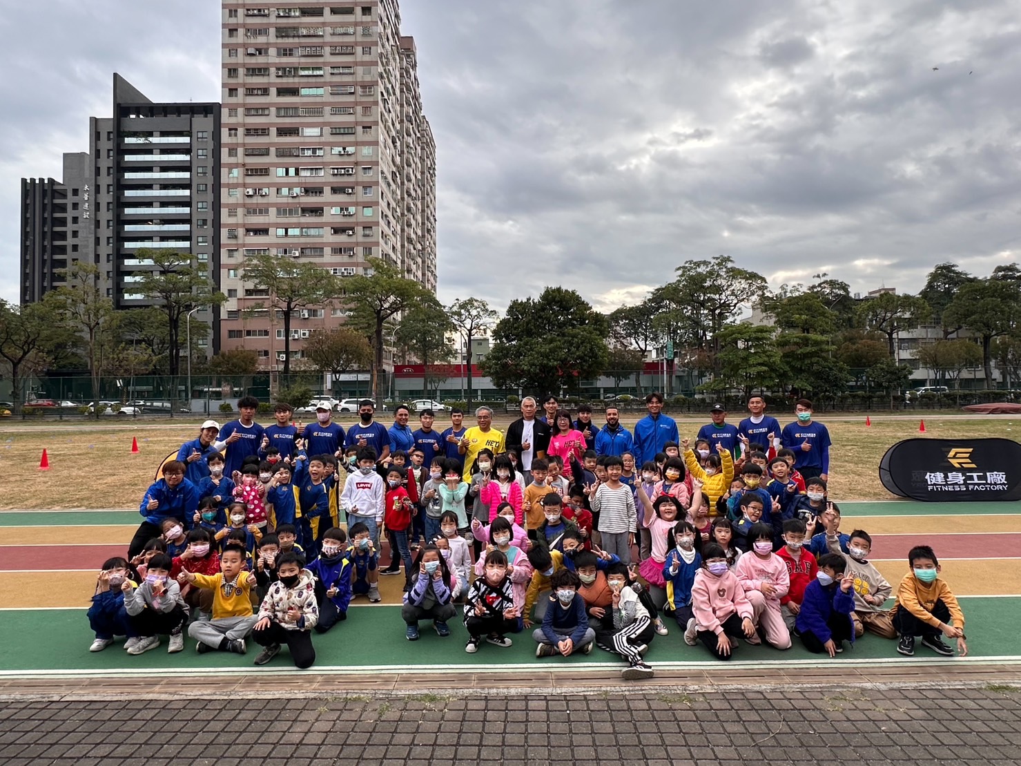 台灣足球未來 柏文助一臂之力。(圖／柏文健康事業提供)