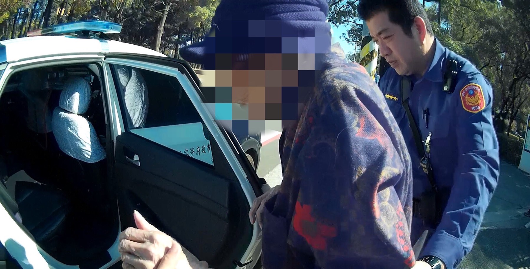 民權派出所巡佐黃東寶。（圖/記者澄石翻攝）