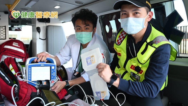 他急性心梗,從通報到打通血管僅花46分鐘 醫療團隊這樣跟死神搶時間