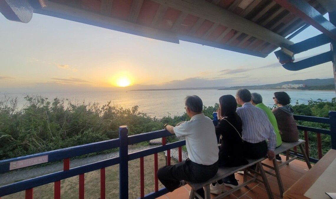 救國團墾丁青年活動中心「成功閣」夕陽 私房景點