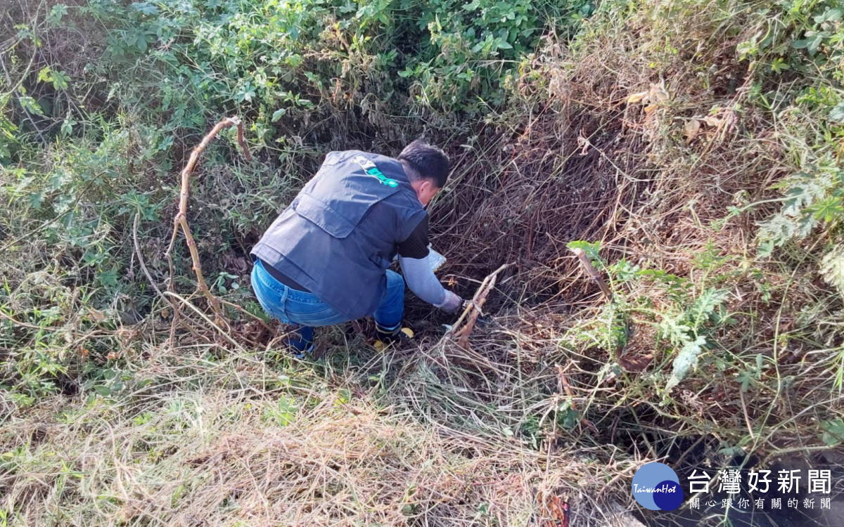 科慕觀音廠管線破裂造成大堀溪死魚,環保局立即告發並要求妥善清理。<br /><br />