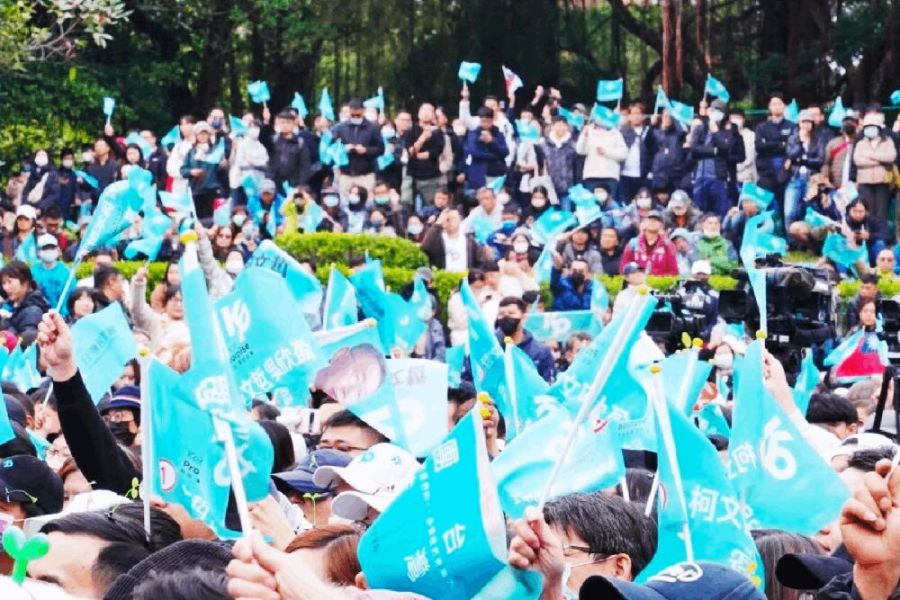 喊話革命尚未成功 柯文哲保證「阿北會和小草繼續努力」 205 照片來源:柯文哲臉書