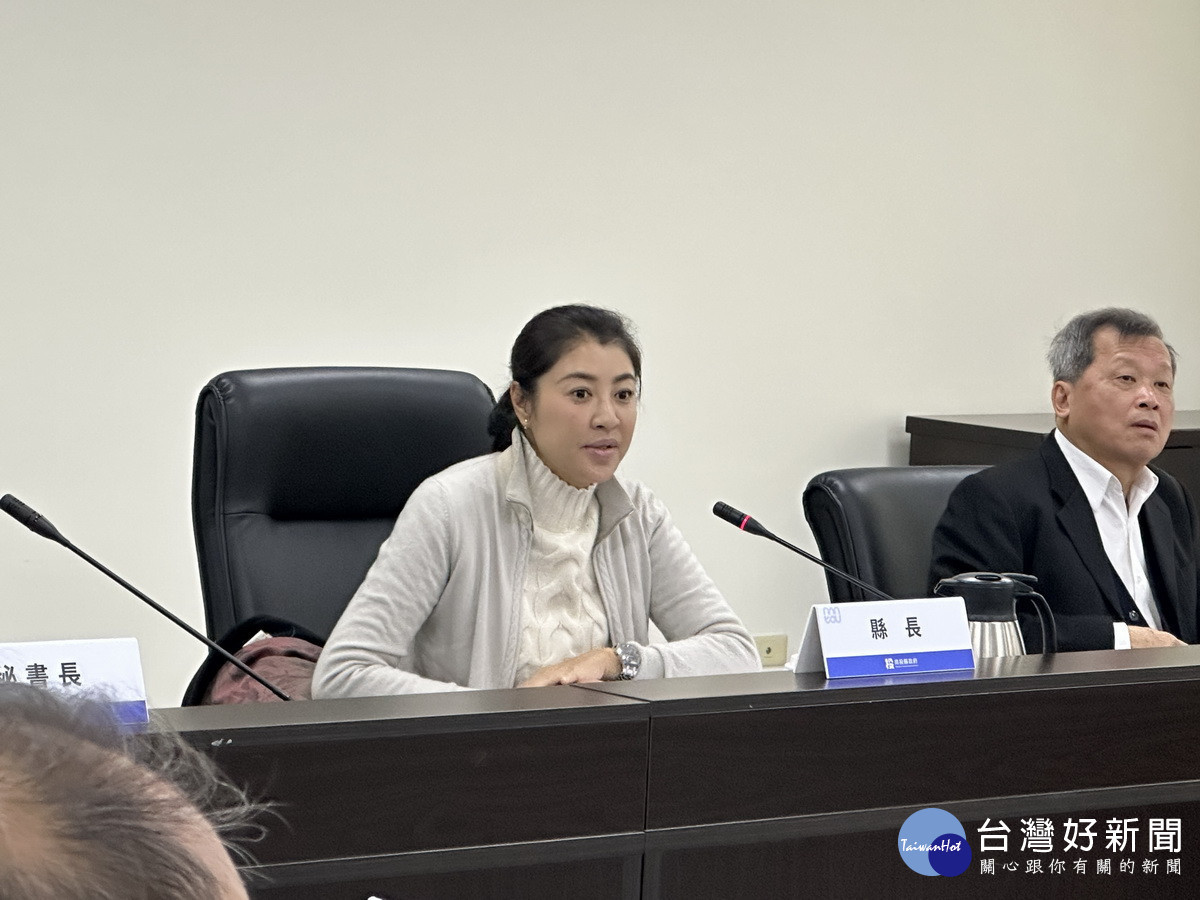 縣務會議提出青年住宅進度與辦法修正。（記者扶小萍攝）