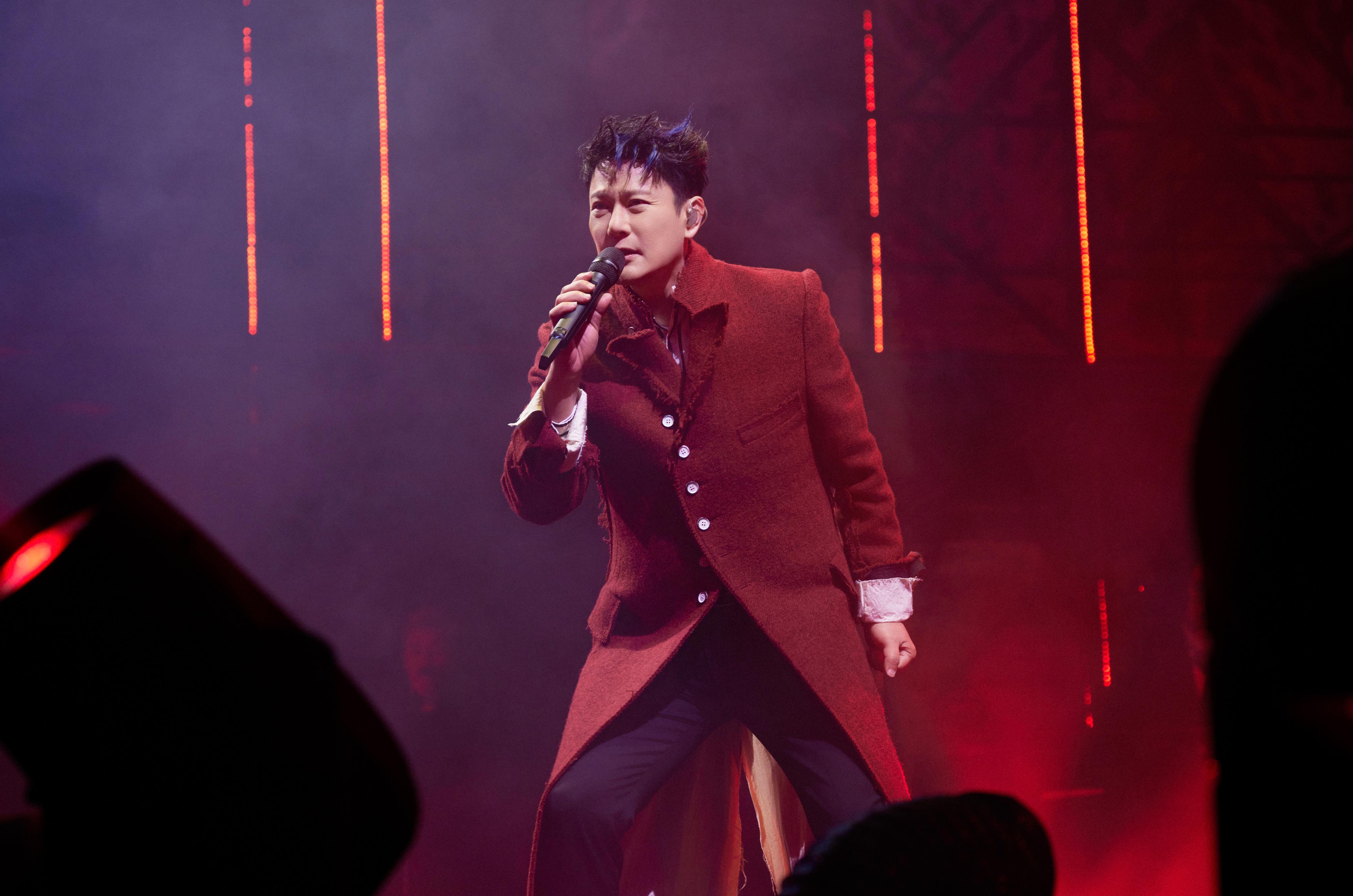 張信哲《未來式2.0世界巡迴演唱會》升級 杜拜站成華語第1人