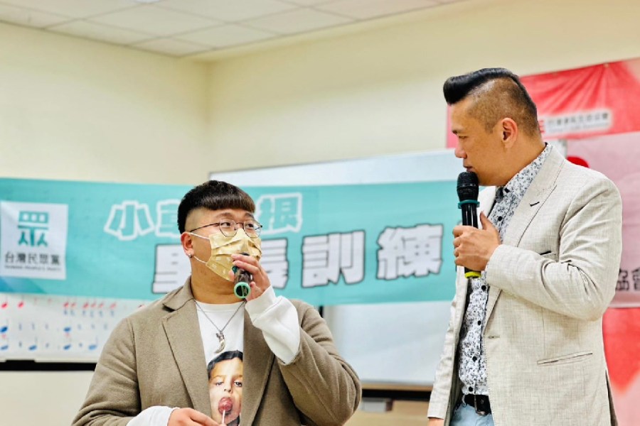 民眾黨泡沫化還是興風潮? 江和樹:酸民讓黨「莫忘初衷」 212 民眾黨泡沫化還是興風潮? 江和樹:酸民讓黨「莫忘初衷」 211