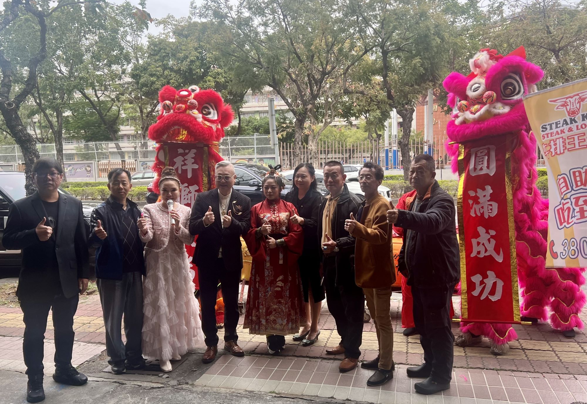 ▲「盛祥門龍獅戰鼓團」戰鼓表演。（記者程啟峰攝） ▲「盛祥門龍獅戰鼓團」戰鼓表演。（記者程啟峰攝）