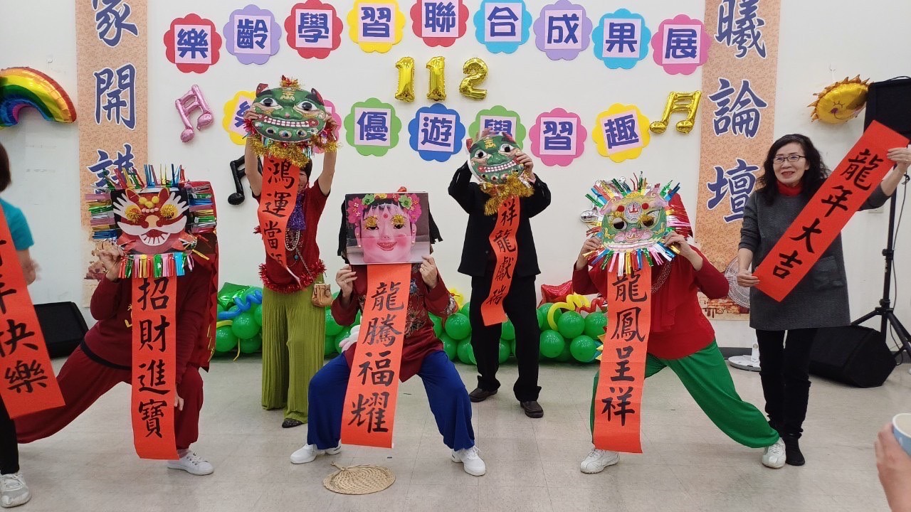 高齡者展現活力與創造力!新竹市樂齡學習成果展盛大開幕。(圖/林照東翻攝)