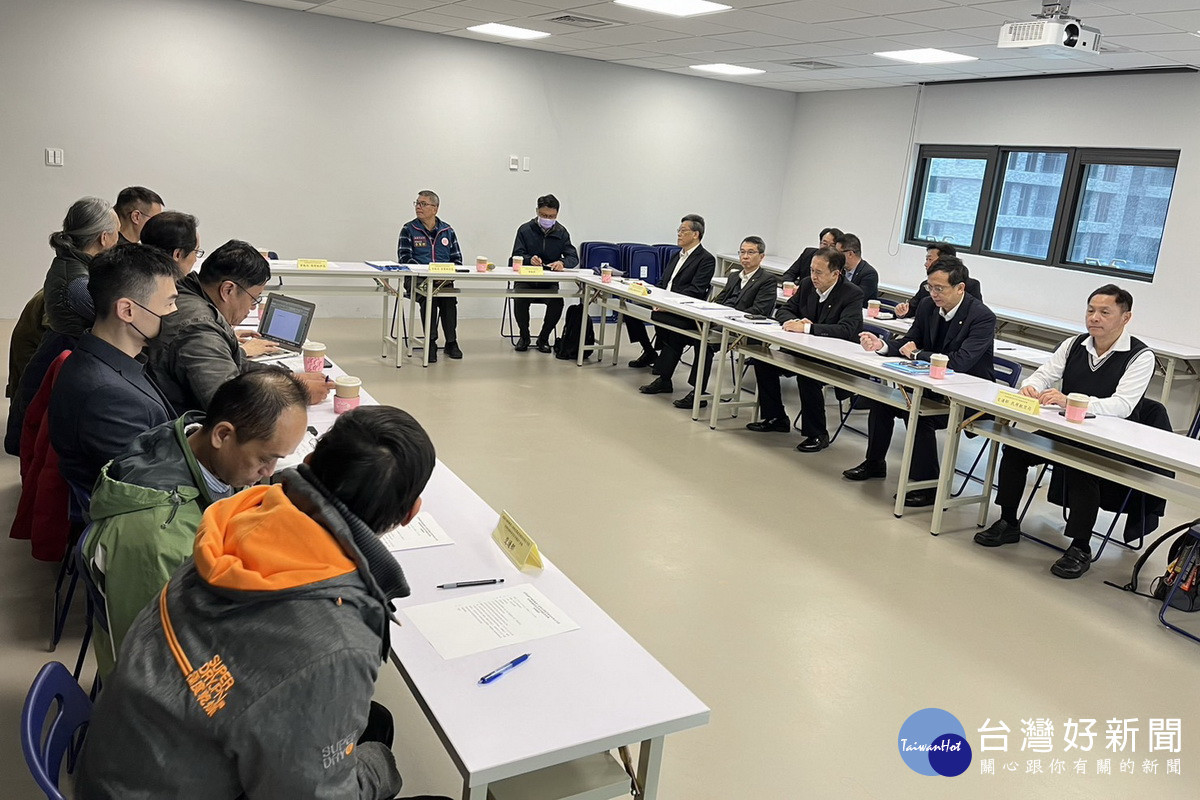 長榮機師工會爭議,勞資雙方進行協商。