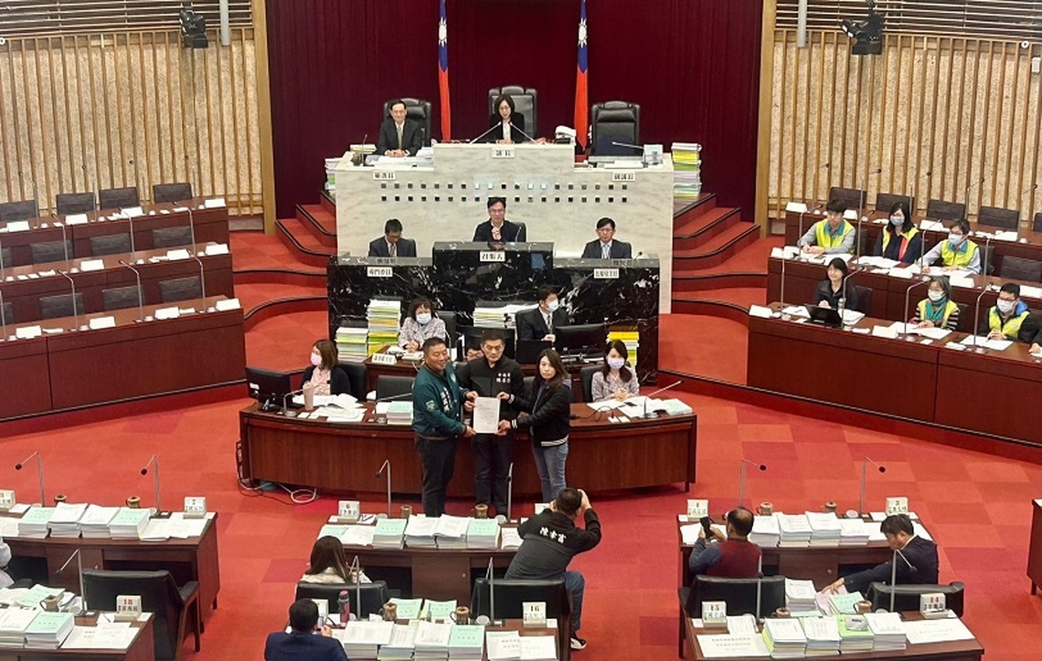 高雄市議會三黨團互釋善意 2/1重新改選各委員會