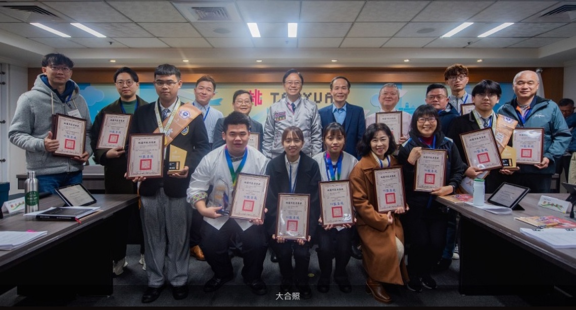 桃市4所學校師生獲5項競賽佳績 張善政肯定優異表現榮耀桃園