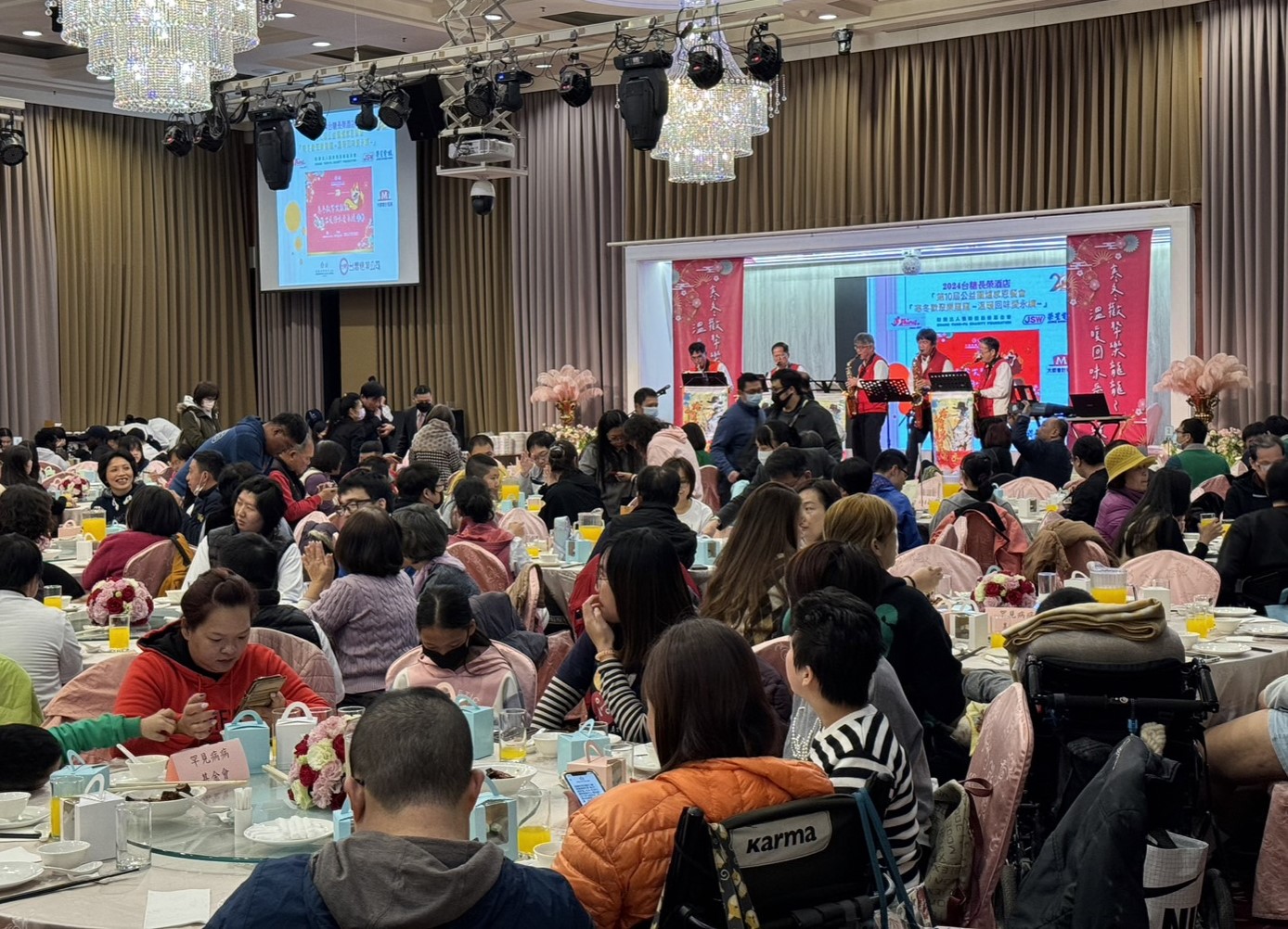公益餐會10年不間斷　台糖長榮酒店邀弱勢族群圍爐過好年