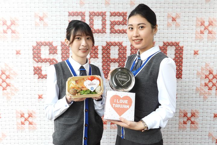 1/23-4/30期間限定!搭「SIRAYA西拉雅號」彩繪列車 暢遊南台灣