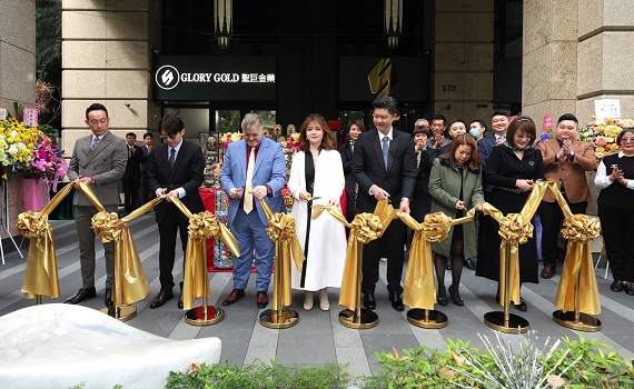 看準中部消費力!專賣國際精品黃金條塊集團「聖巨金業」插旗台中豪宅區!