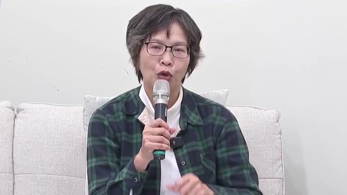 蔡壁如和凌濤在《大白話》合體,舉行新政治與未來議題發展座談。翻攝直播畫面