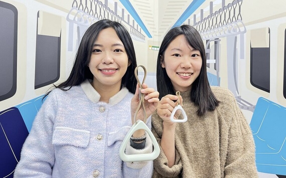 2024最新捷運車廂3D手拉環悠遊卡1/27開搶 臺北捷運×星球工坊爆米花年節禮盒 陪您喜氣洋洋過好年