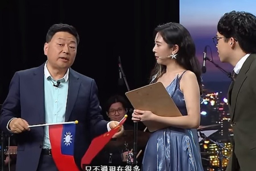 王志安上《夜夜秀》違規 移民署:廢止入境許可、5年不得來台 216 王志安上《夜夜秀》違規 移民署:廢止入境許可、5年不得來台 215