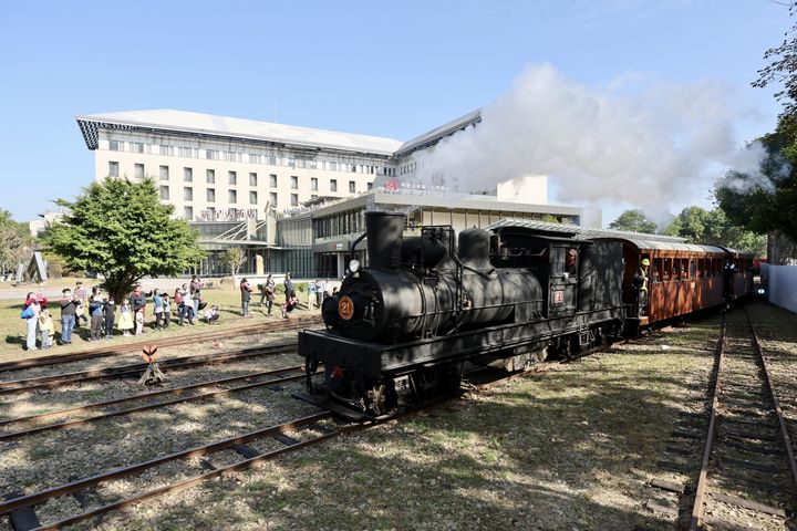 超感動!搭乘「檜來嘉驛」夢幻蒸汽火車