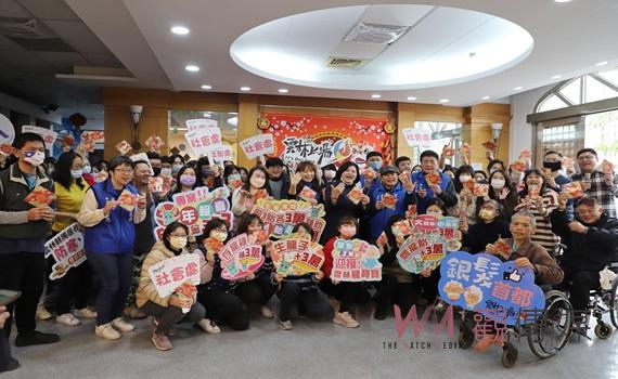 (有影片)/張麗善發送「富貴龍華」福袋 祝福縣府同仁新春富貴龍華