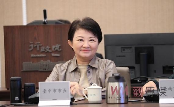 爭取中捷藍線春節前核定!市長盧秀燕再赴院會:盼給中彰投一份新年禮物