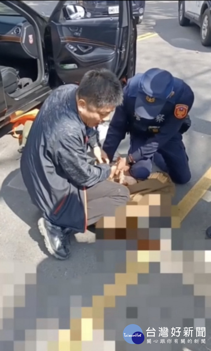 警方2小時內在日月潭逮住嫌犯。(民眾提供)