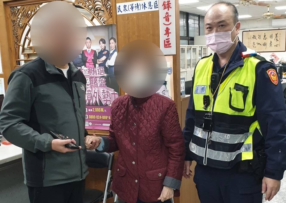 ▲圖說:無線電傳來的好消息,讓迷途驚魂圓滿落幕 (圖/台中市政府提供)
