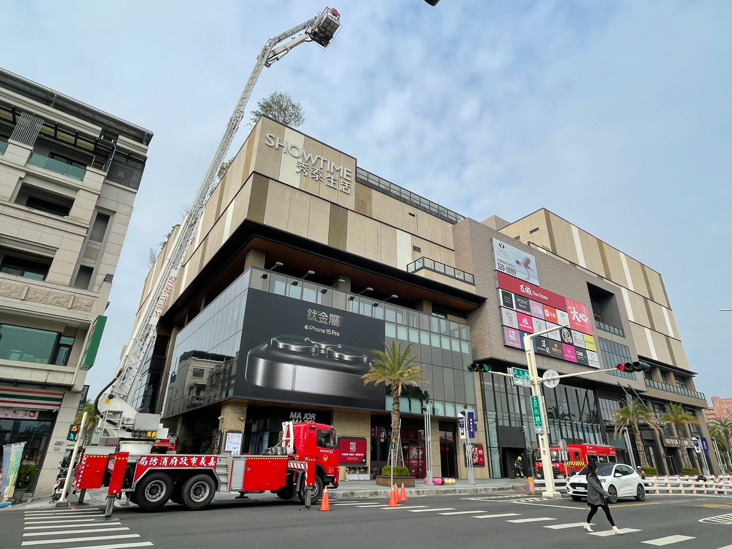 農曆春節將至 嘉市商場影城消防搶救演練保平安