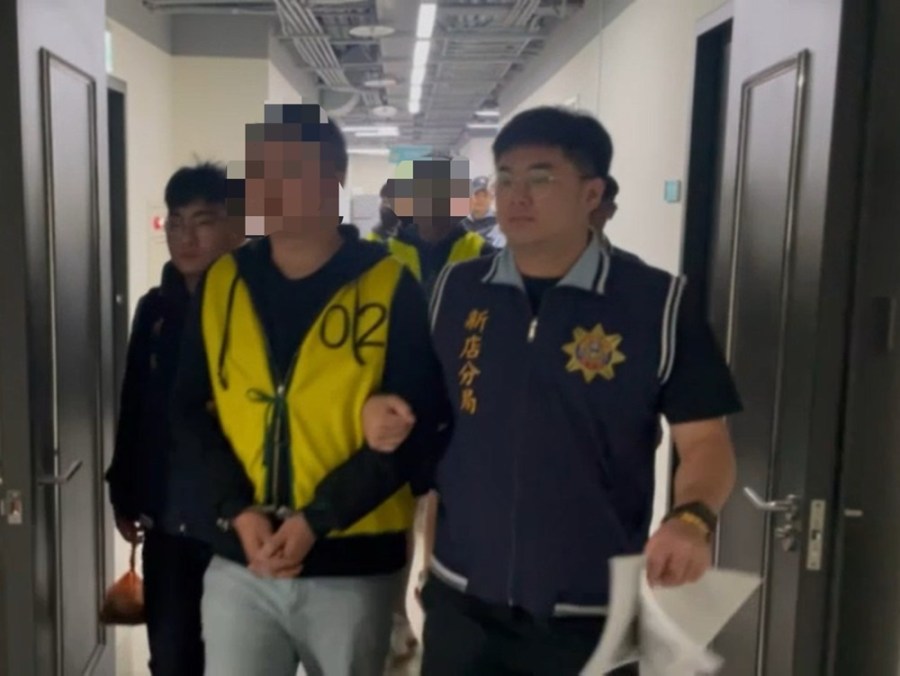 新北警少年掃黑隊立首功 搗破吸收少年黑幫逮9人 208 cnews204240127a01