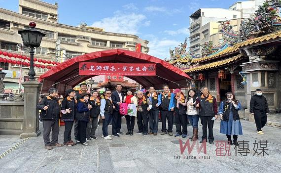 笨港媽祖文教基金會邀名師現場揮毫 寫春聯、畫年畫及拓印年畫送民眾