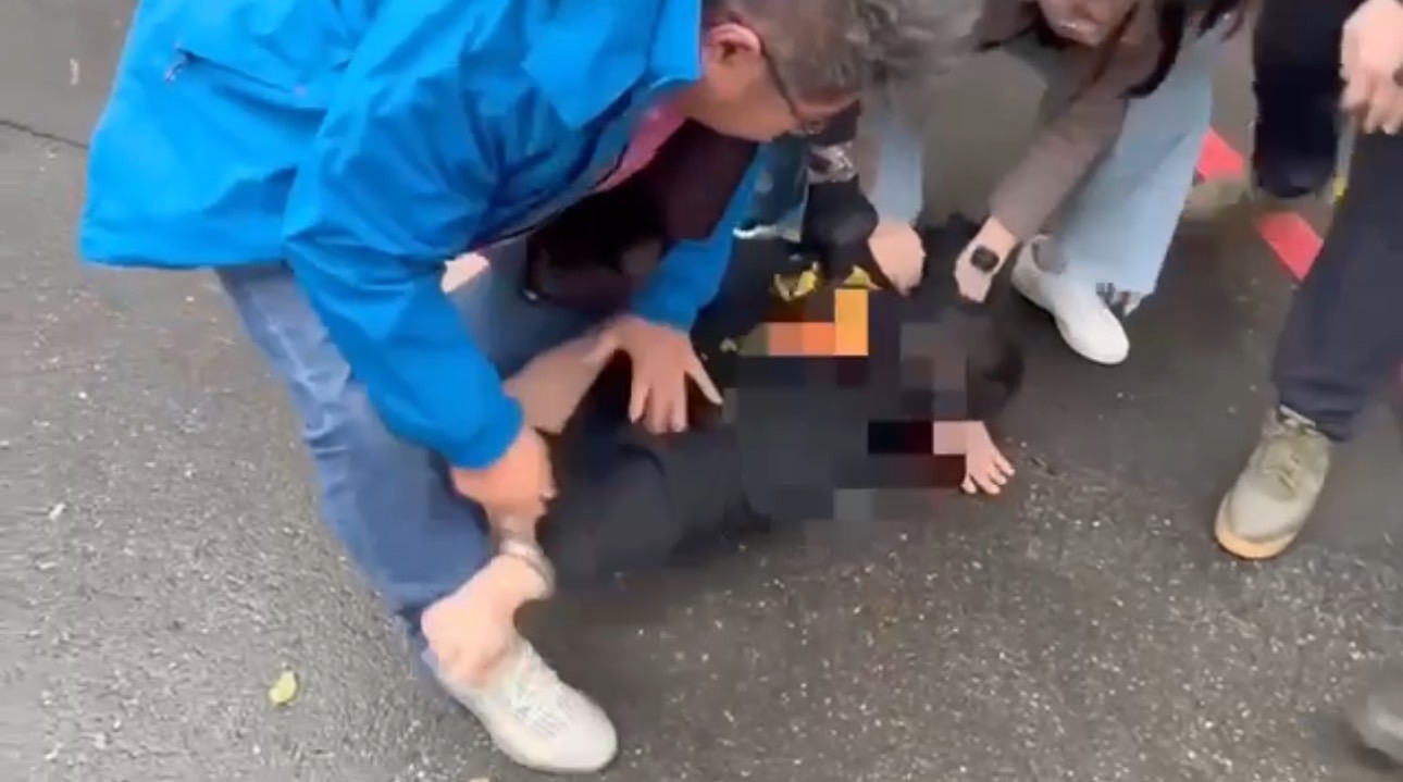 新湖分局逮捕主嫌到案。（圖/新湖分局提供）