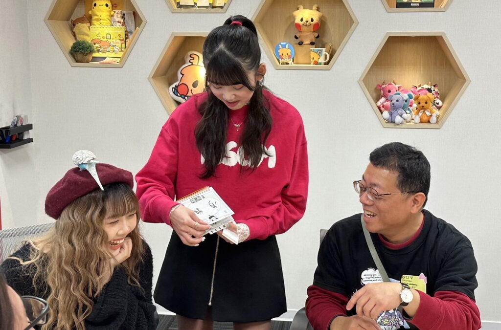 張羽翎「傳情畫意」跟粉絲超有默契一起全猜錯