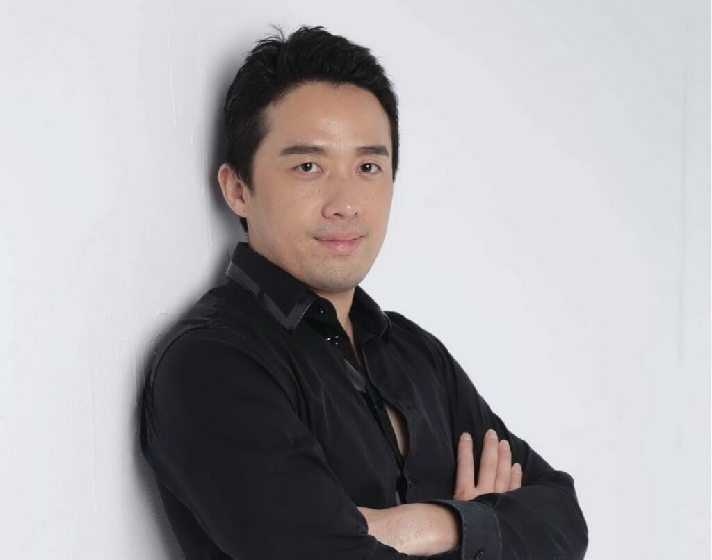 李奧國際創辦人王孝璿LEO WANG,以永續經營、跨界創新、傳承品味人生的理念,為層峰客戶提供私人醫療服務和家族財富傳承,活得健康,才能玩得精彩。