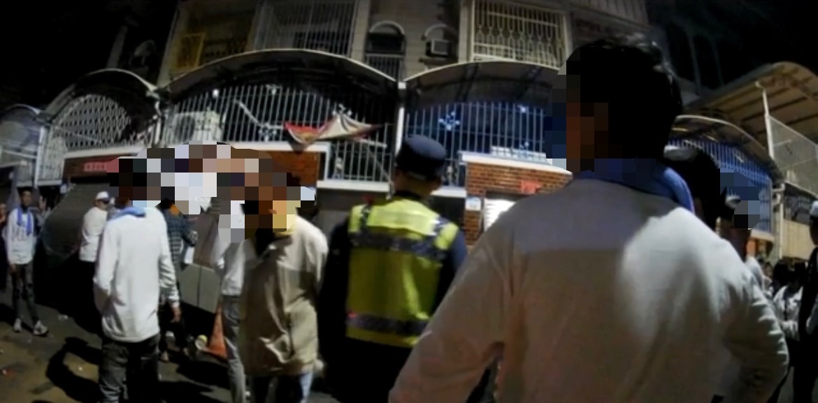 小港區遶境燃放鞭炮不慎引發火警案