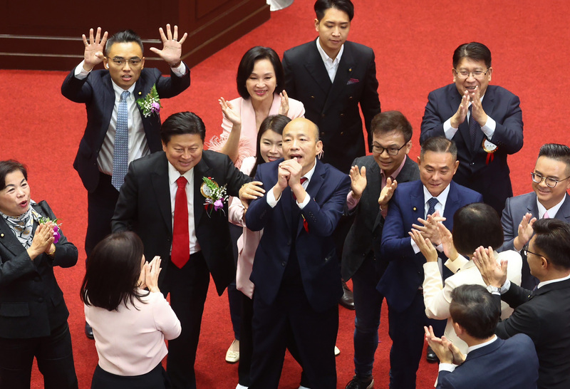 立法院長選舉第二輪投票結果,由韓國瑜勝出。中央社