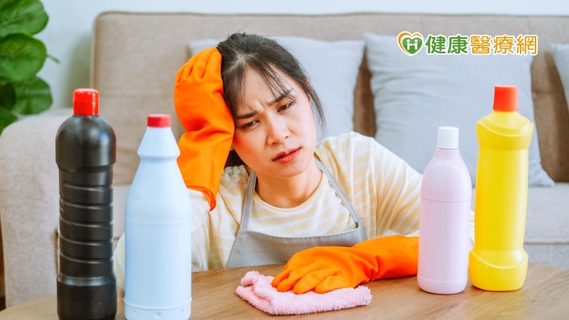 大掃除專輯|混用清潔劑嗆傷! 一圖看懂清潔劑「中毒表」