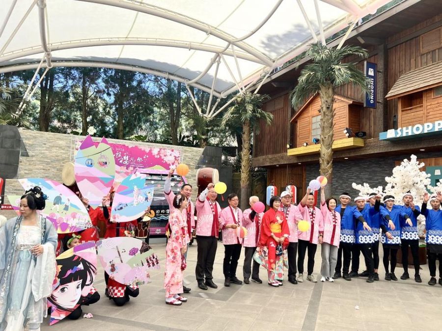 全台最大九族櫻花祭開跑 全新櫻花女王號纜車啟航